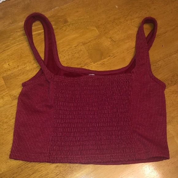 Crop top - Picture 2 of 4